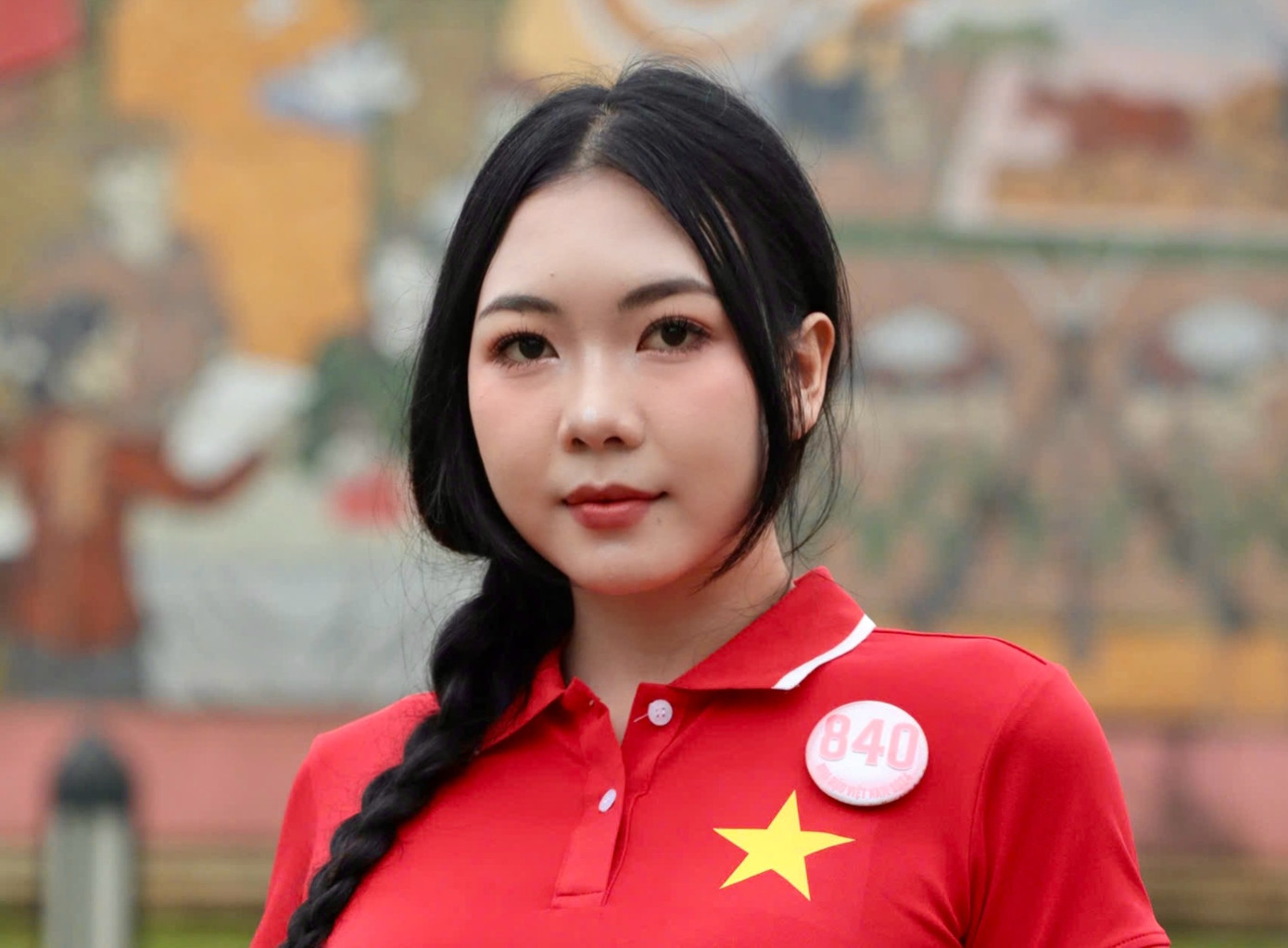 Thí sinh Lê Thị Ngọc Ánh cho biết cô dậy từ 3h sáng để chuẩn bị tham gia Lễ Thượng cờ. Ngọc Ánh cũng rèn luyện thể lực để sẵn sàng cho cự ly chạy đồng hành tại Giải Vô địch Quốc gia Marathon và cự ly dài báo Tiền Phong lần thứ 66 - tổ chức sáng 30/3.