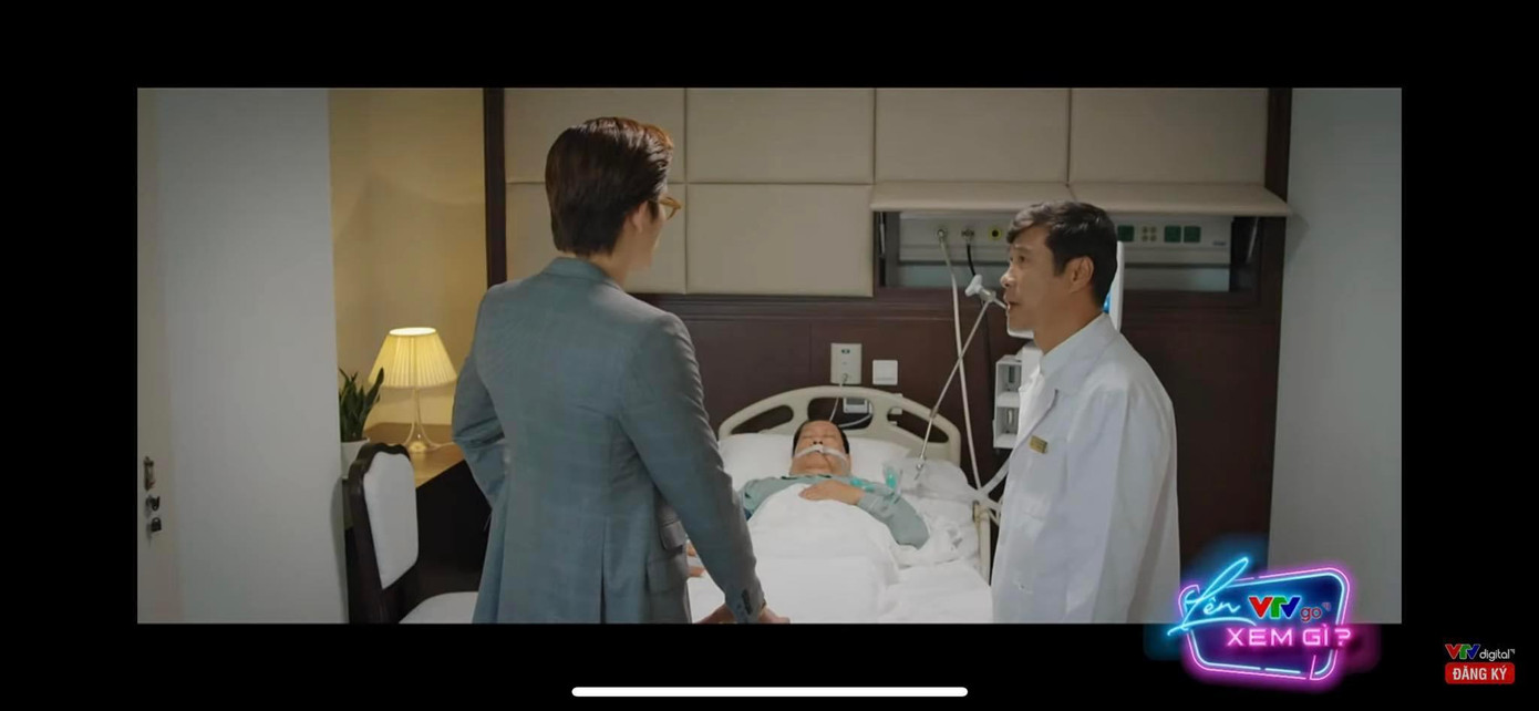 Duy không còn tin tưởng bác sĩ thân thiết của bố.