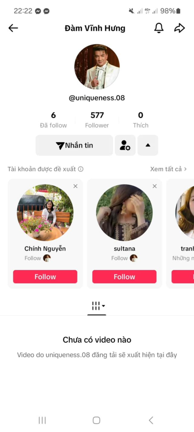 Tài khoản giả mạo Đàm Vĩnh Hưng lừa người hâm mộ mua thẻ trị giá cả trăm triệu đồng.