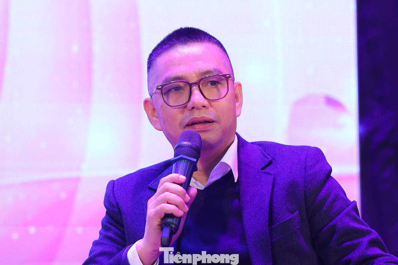 Ông Hoàng Thọ Ninh - Chủ tịch Hội đồng Quản trị kiêm Tổng Giám đốc Hoàng Thành Media - cho biết đơn vị này sẵn sàng tiếp bước hành trình của Hoa hậu Việt Nam với định hướng nâng tầm chất lượng, quy mô cuộc thi. Ông Hoàng Thọ Ninh - Chủ tịch Hội đồng Quản trị kiêm Tổng Giám đốc Hoàng Thành Media - cho biết đơn vị này sẵn sàng tiếp bước hành trình của Hoa hậu Việt Nam với định hướng nâng tầm chất lượng, quy mô cuộc thi.