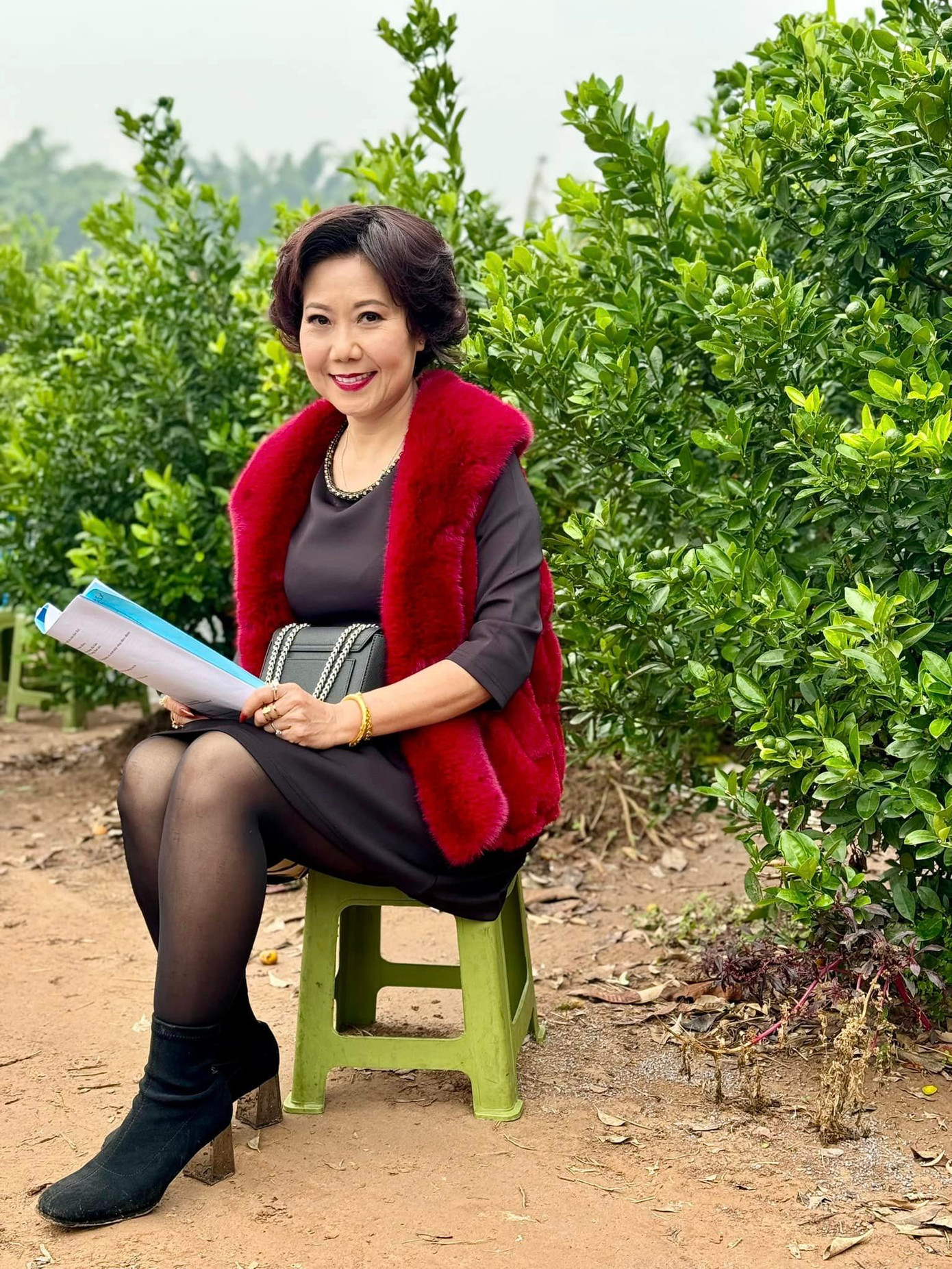 Hình ảnh hậu trường được nữ diễn viên chia sẻ. Hình ảnh hậu trường được nữ diễn viên chia sẻ.