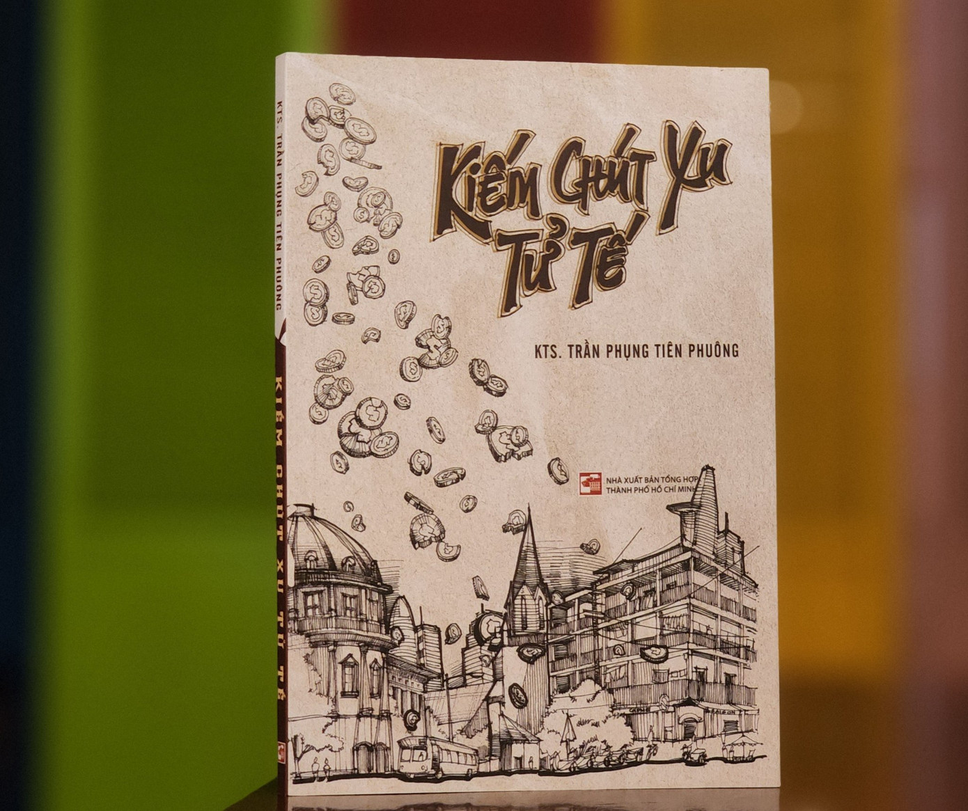 Tập sách Kiếm chút xu tử tế được viết trong quãng thời gian dịch COVID-19 diễn ra căng thẳng. Tập sách Kiếm chút xu tử tế được viết trong quãng thời gian dịch COVID-19 diễn ra căng thẳng.