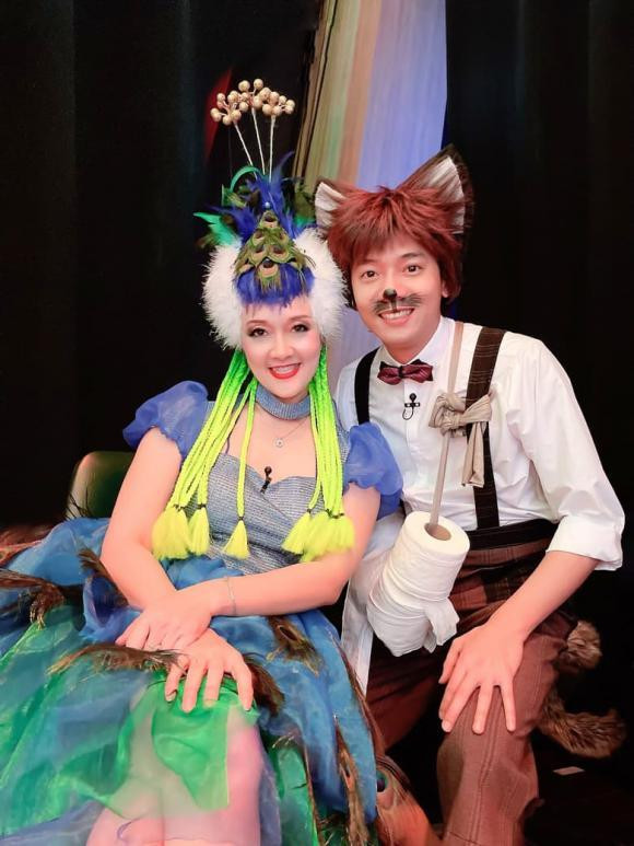 Tạo hình ấn tượng, được chuẩn bị cầu kì, công phu.