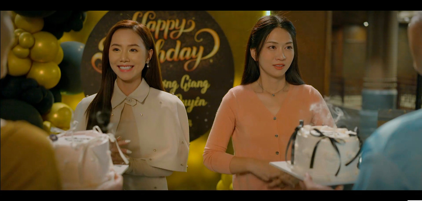 Phim đang tập trung vào Duyên và Giang. Phim đang tập trung vào Duyên và Giang.