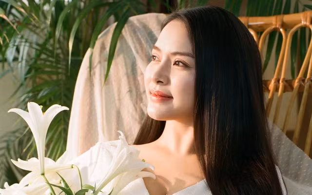 Ca sĩ Đinh Trang bị những nghệ sĩ trẻ miệt thị, bôi xấu.