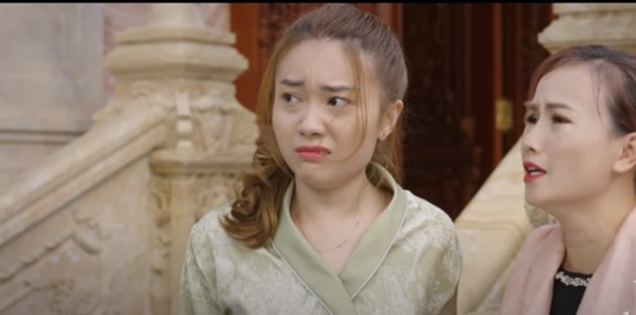 Tuyết định tự tử, ông Huân cấm con gái ra khỏi nhà. Ảnh: CMH. Tuyết định tự tử, ông Huân cấm con gái ra khỏi nhà. Ảnh: CMH.