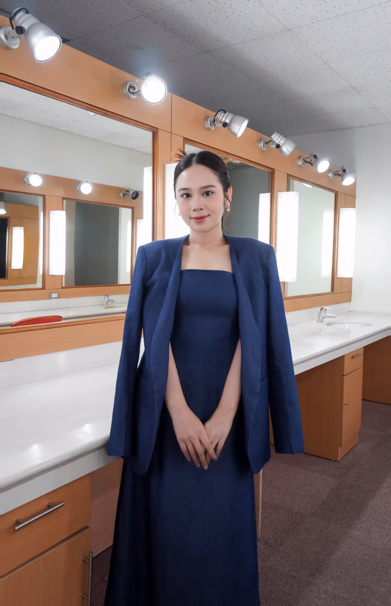 MC Tuyết Ngân thuộc thế hệ người dẫn chương trình gen Z của Đài truyền hình Việt Nam. Ảnh: NVCC.