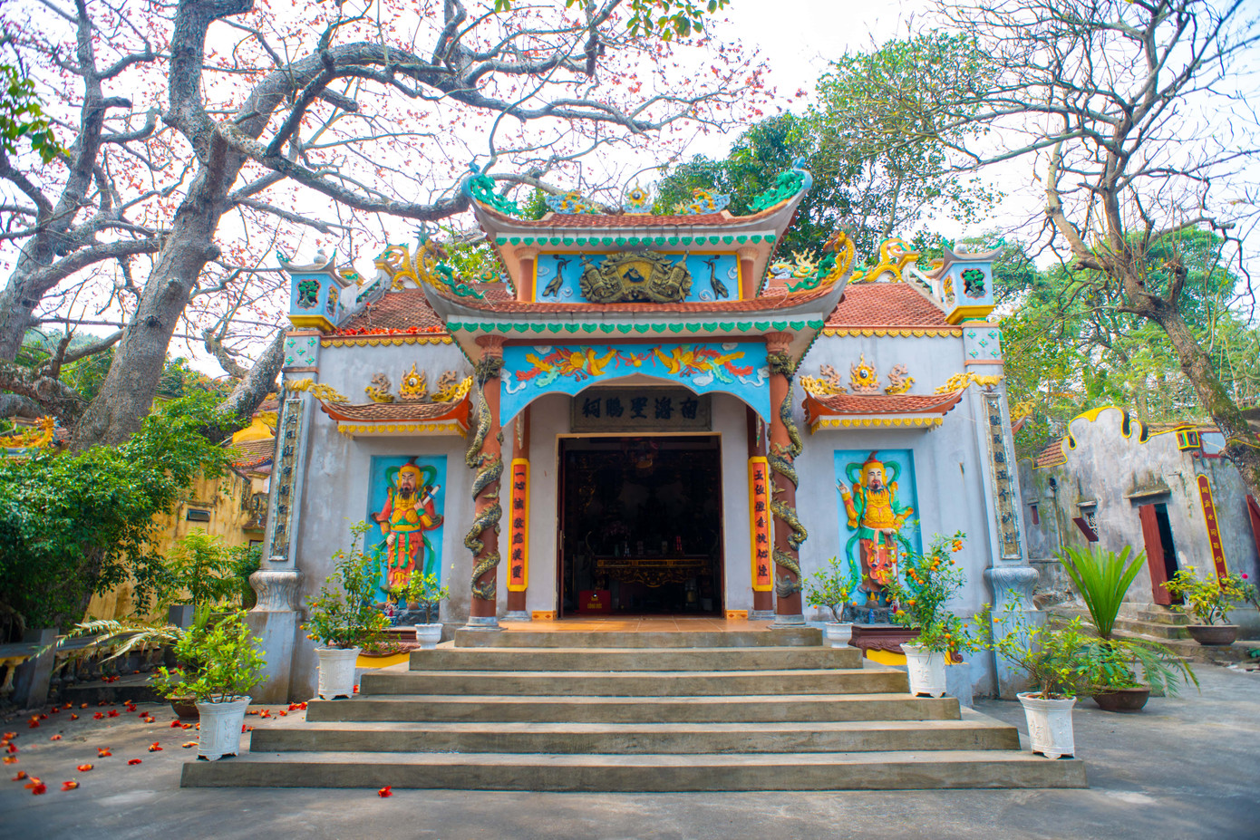 Đồ Sơn có tiềm năng phát triển du lịch tâm linh.