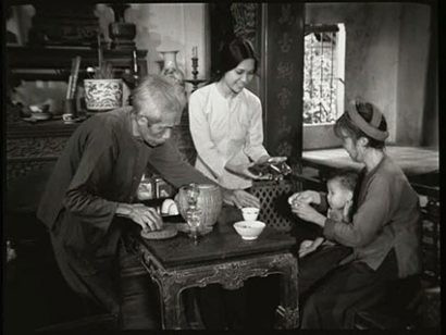 Cảnh trong phim Bao giờ cho đến tháng 10. Cảnh trong phim Bao giờ cho đến tháng 10.