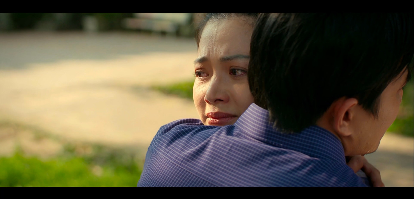 Công và Phương chia tay trong nước mắt. Công và Phương chia tay trong nước mắt.