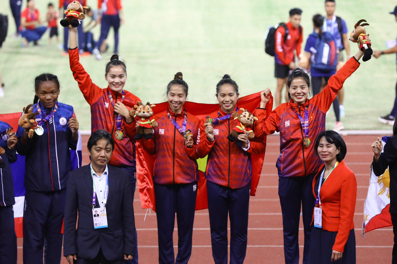 Đoàn Thể thao Việt Nam có một kỳ SEA Games ấn tượng trên sân nhà. Đoàn Thể thao Việt Nam có một kỳ SEA Games ấn tượng trên sân nhà.