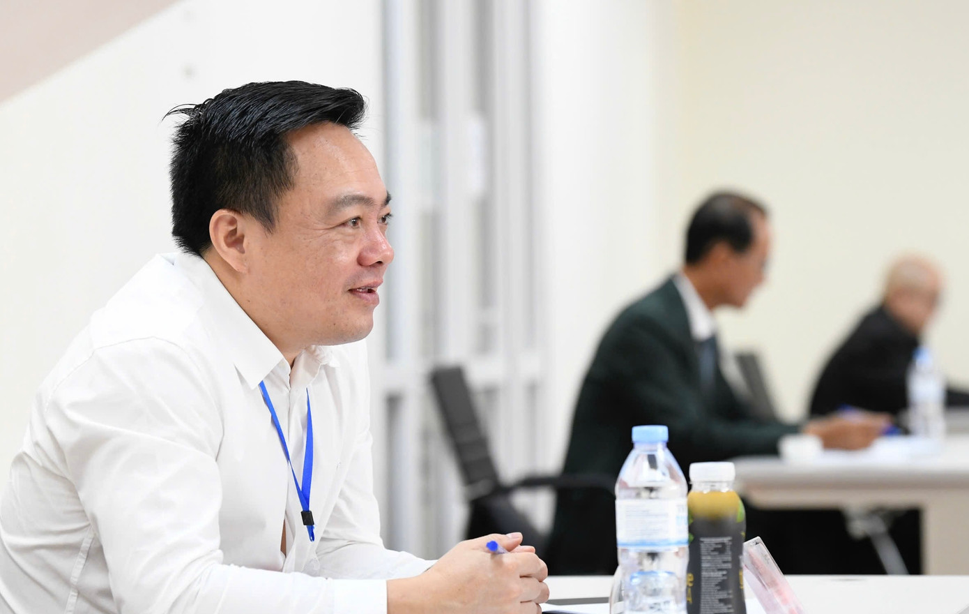 Việc chấm mặt mộc không nhằm kiểm tra mà để tôn vinh sự thuần khiết và nét duyên tự nhiên. Đây là điều mà Hoa hậu Việt Nam luôn trân trọng và gìn giữ suốt 37 năm qua.