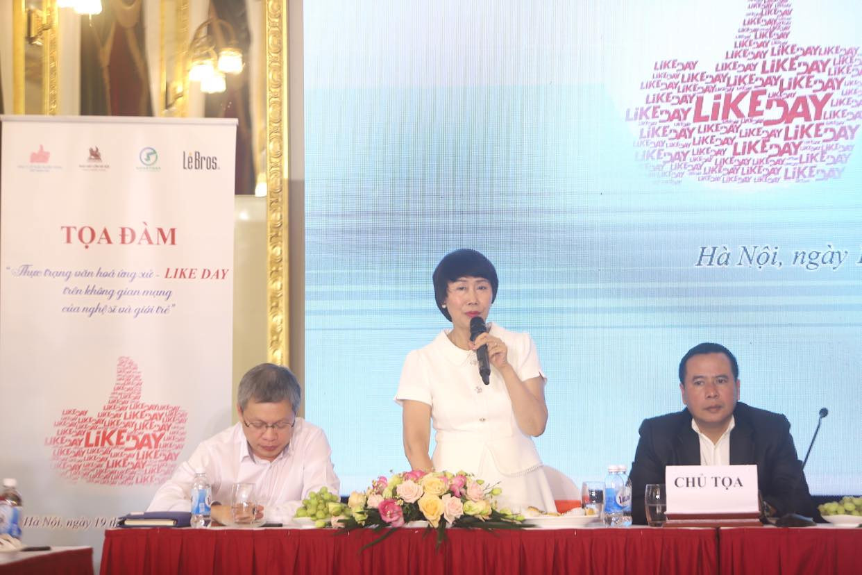 Tọa đàm có sự tham gia của lãnh đạo cơ quan nhà nước về lĩnh vực nghệ thuật biểu diễn, chuyên gia văn hóa, truyền thông và đông đảo nghệ sĩ. Tọa đàm có sự tham gia của lãnh đạo cơ quan nhà nước về lĩnh vực nghệ thuật biểu diễn, chuyên gia văn hóa, truyền thông và đông đảo nghệ sĩ.