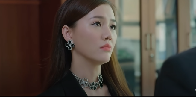 Mai Anh khẳng định chủ quyền với Gia An. Ảnh: CMH.