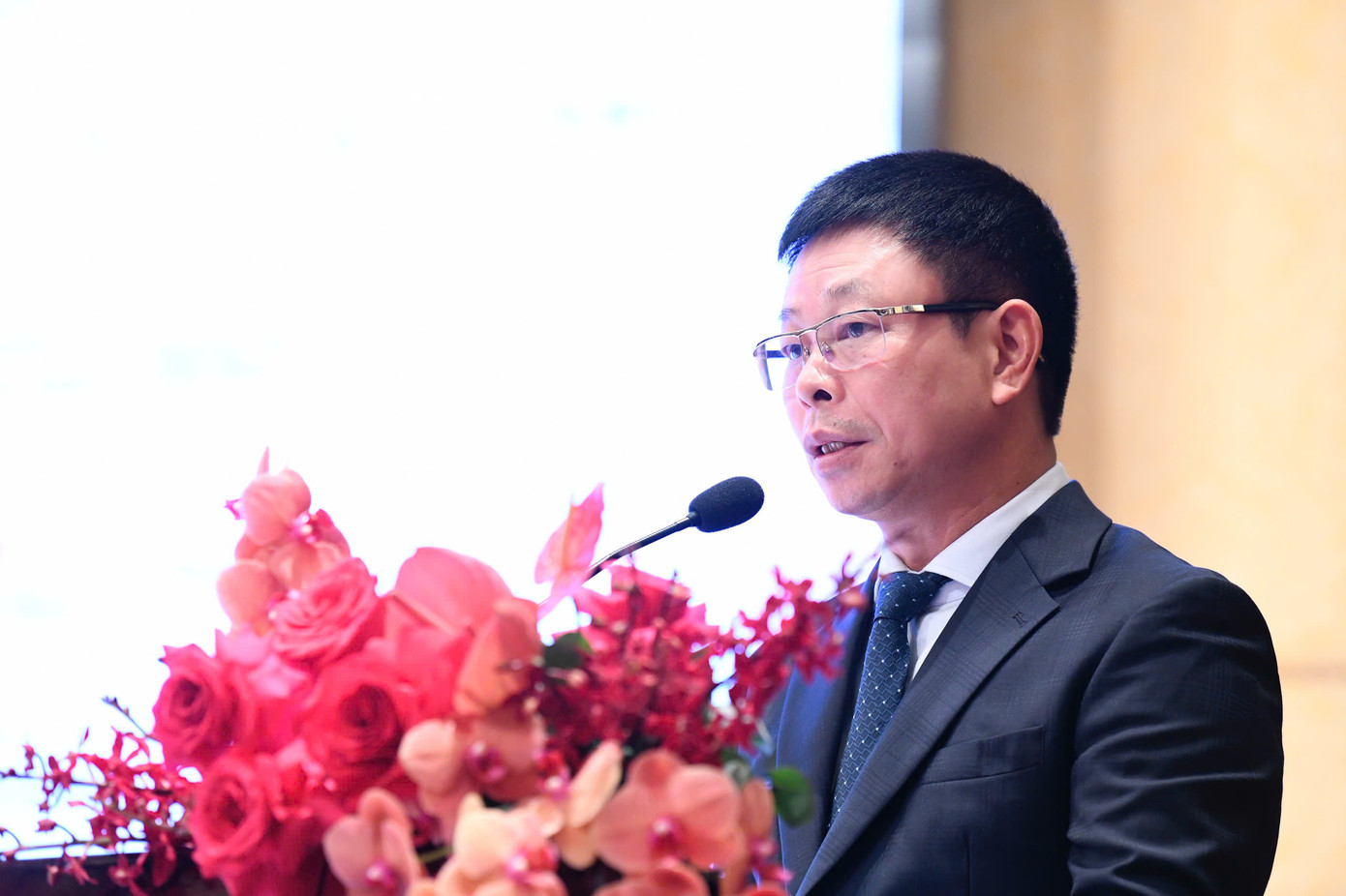 Nhà báo Phùng Công Sưởng - Tổng biên tập báo Tiền Phong, Trưởng ban tổ chức Hoa hậu Việt Nam 2024.