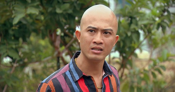 Mến (Phố trong làng) là một trong những vai ấn tượng nhất của Doãn Quốc Đam.