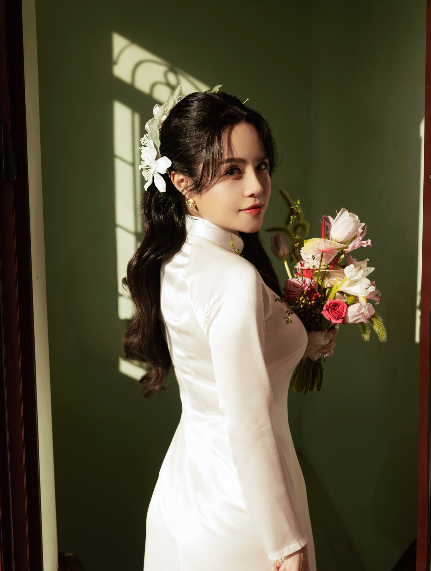 Thái Trinh trong lễ vu quy.