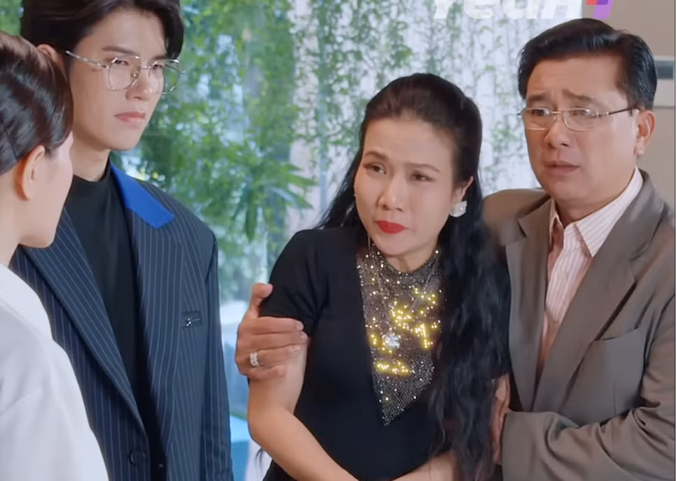 Diễn xuất của nam nữ chính lẫn diễn viên phụ đều bị chê.