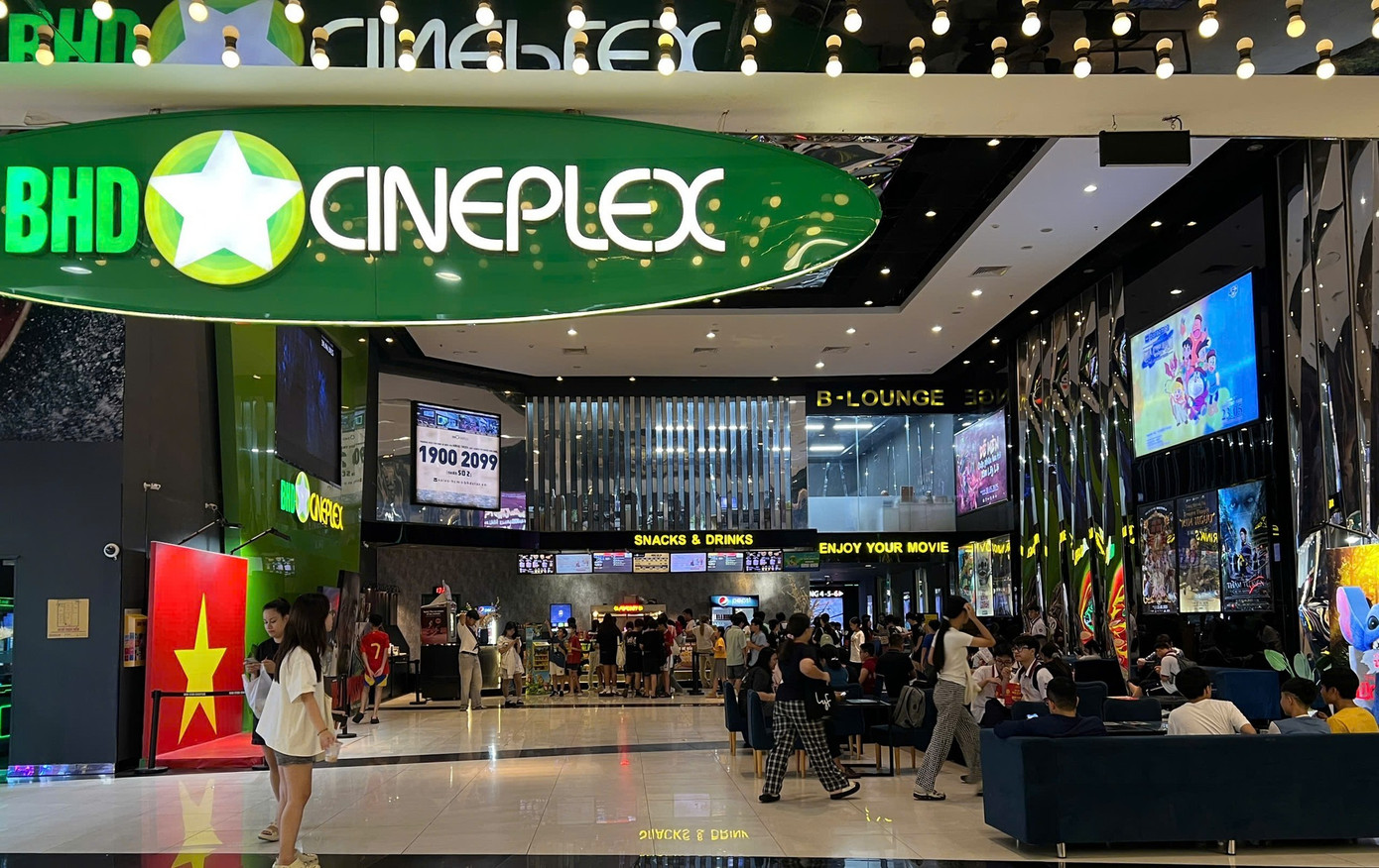 Các hệ thống rạp trên toàn quốc lần lượt đăng thông báo về việc tạm ngừng hoạt động trong 2 ngày cuối tuần. Các hệ thống rạp trên toàn quốc lần lượt đăng thông báo về việc tạm ngừng hoạt động trong 2 ngày cuối tuần.