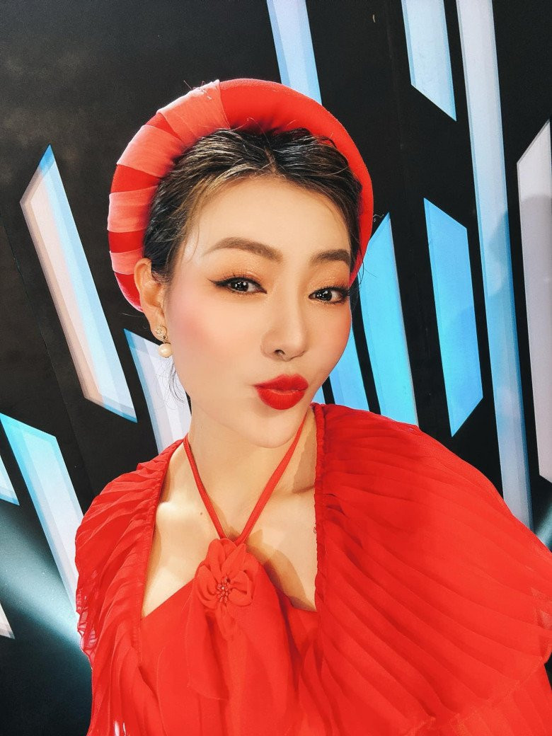 Diễn viên Thanh Hương vừa gây ấn tượng với vai Luyến &quot;lươn&quot; trong Cuộc đời vẫn đẹp sao, được tin tưởng giao vai diễn nặng ký ở Táo Quân 2024.