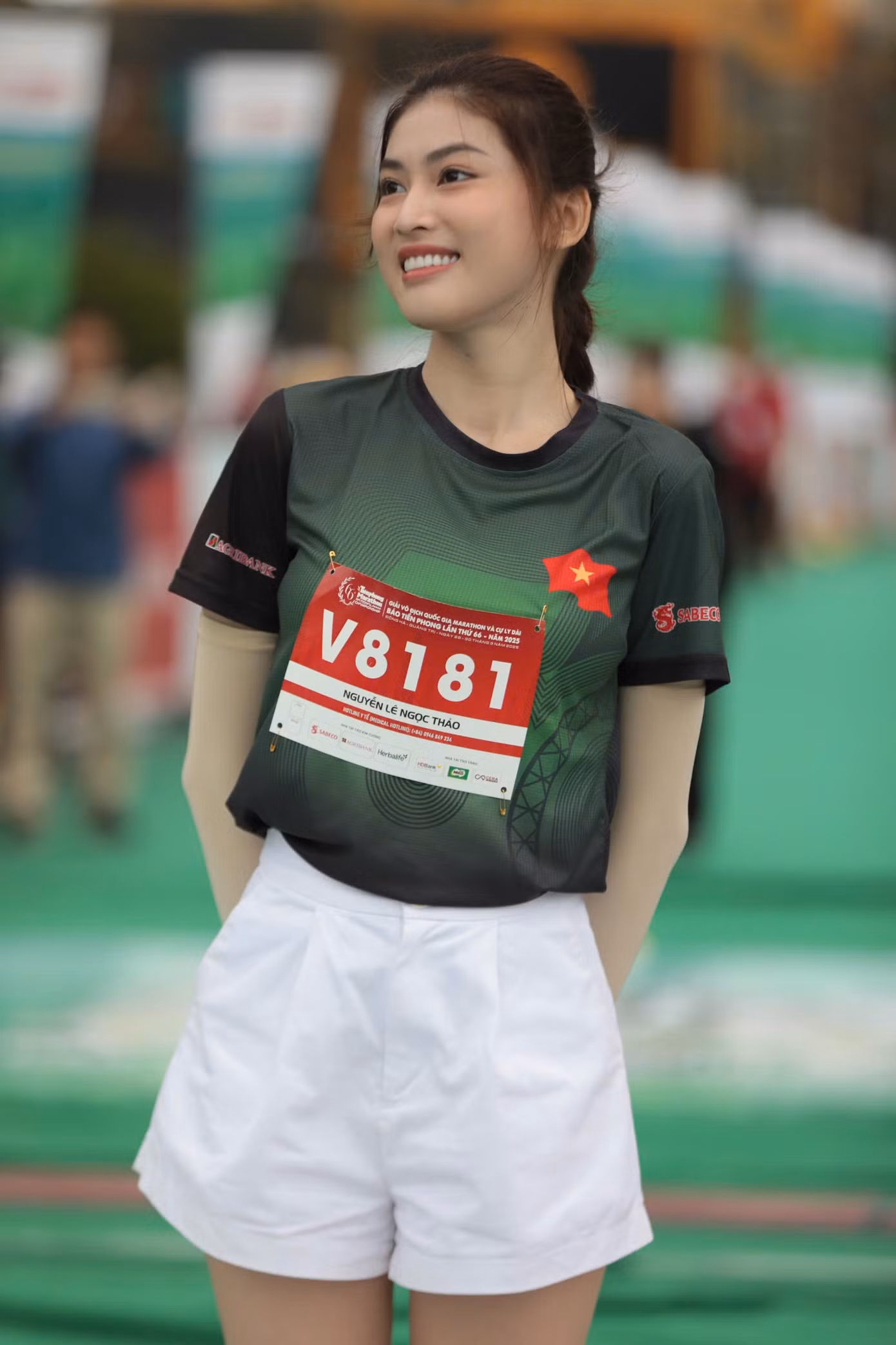 "Giải Vô địch Quốc gia Marathon và cự ly dài báo Tiền Phong lần thứ 66 - năm 2025 còn có sự tham gia của 41 thí sinh Hoa hậu Việt Nam 2024. Đó cũng là điều đặc biệt ở giải đấu. Sự năng động, tự tin của các thí sinh khiến tôi nhớ lại hành trình của mình ở Hoa hậu Việt Nam 2020. Mong rằng các cô gái có những trải nghiệm quý giá ở cuộc thi", Ngọc Thảo nói.