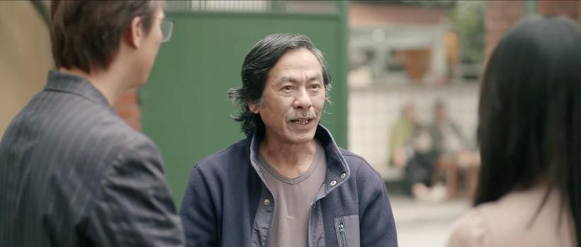 Bố của Lệ khéo léo hàn gắn chuyện gia đình con gái.