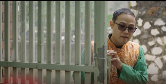 Tú châm chọc gia đình Đạt. Ảnh: CMH.