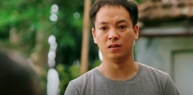 Nịch tỏ tình với Dành. Ảnh: CMH Nịch tỏ tình với Dành. Ảnh: CMH