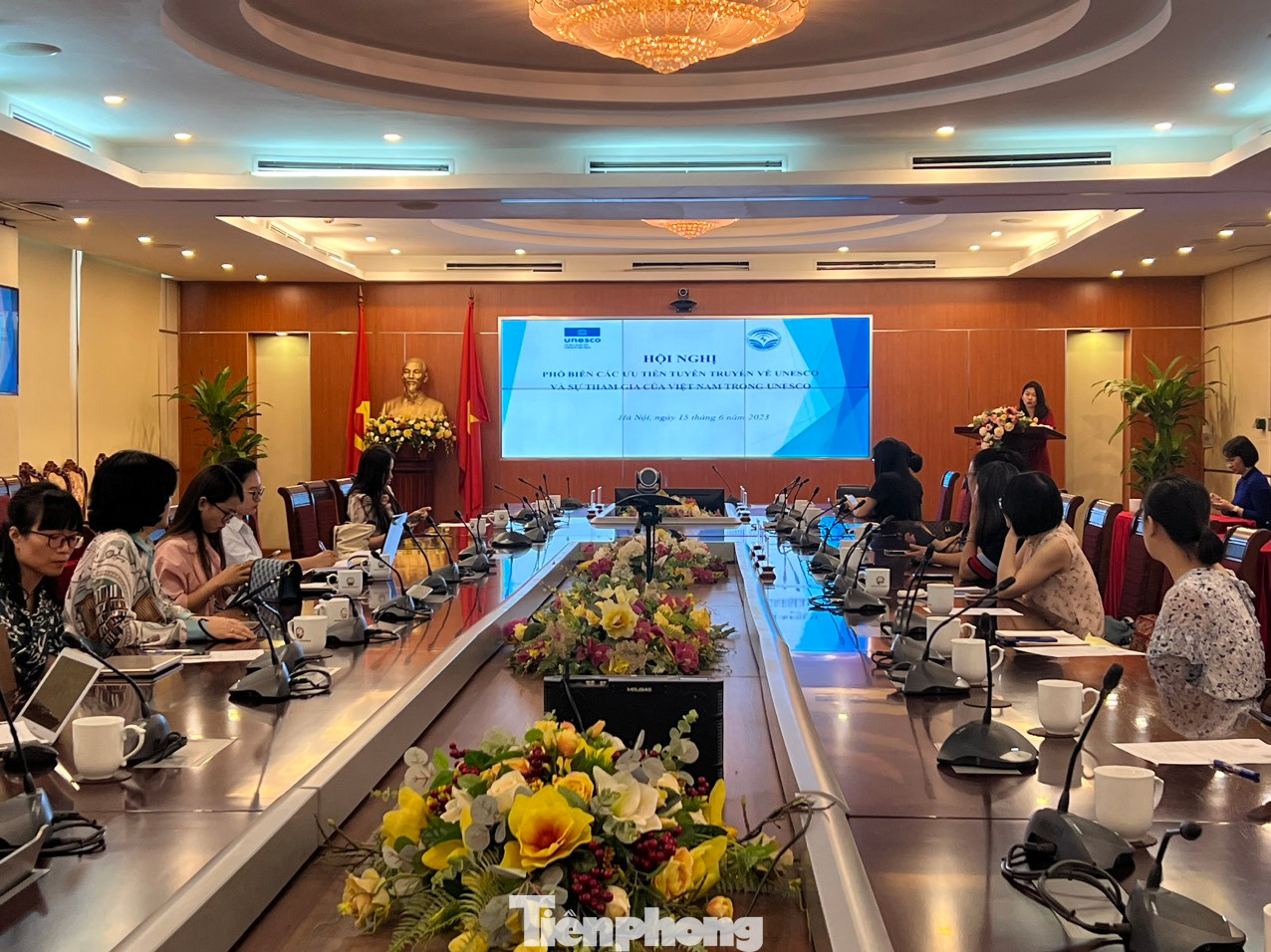 Hội nghị phổ biến các ưu tiên truyên truyền về UNESCO và sự tham gia của Việt Nam trong UNESCO. Hội nghị phổ biến các ưu tiên truyên truyền về UNESCO và sự tham gia của Việt Nam trong UNESCO.