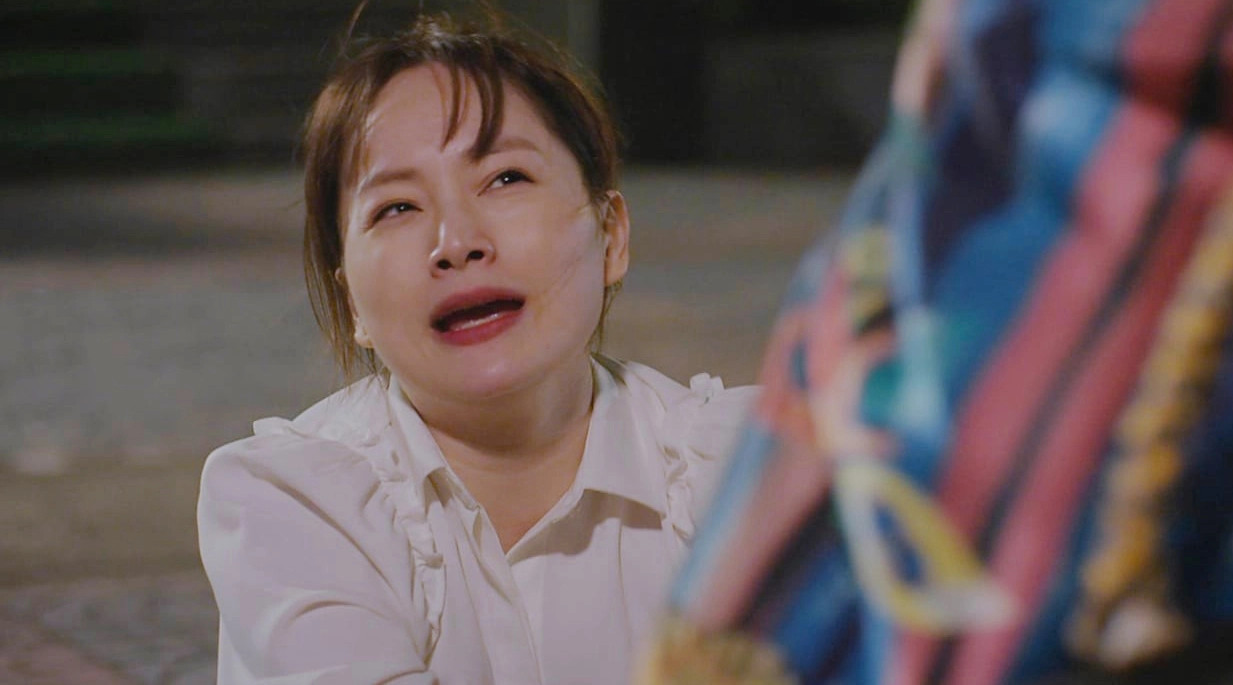 Những cảnh vật vã vì đau khổ không làm khó được nữ diễn viên sinh năm 1983. Những cảnh vật vã vì đau khổ không làm khó được nữ diễn viên sinh năm 1983.