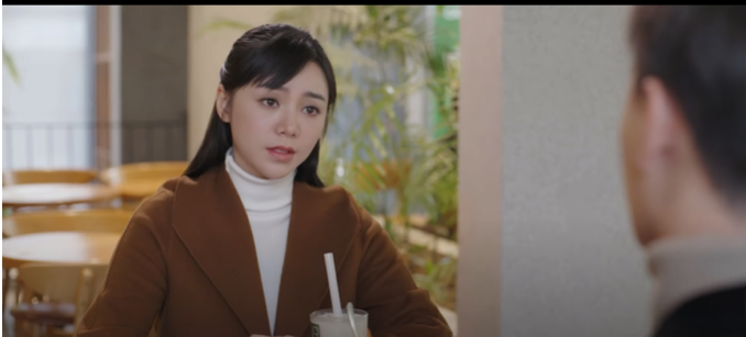 Hạnh từ chối tình cảm của Trung. Ảnh: CMH. Hạnh từ chối tình cảm của Trung. Ảnh: CMH.