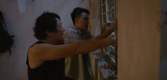 Bố con Lưu trốn thoát kịch tính. Ảnh: CMH.