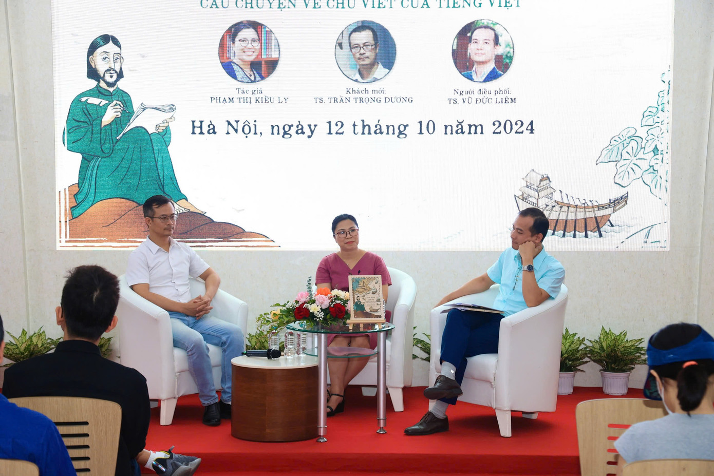 Tọa đàm với chủ đề Hành trình sáng tạo chữ quốc ngữ - Câu chuyện về chữ viết của tiếng Việttổ chức ngày 12/10 tại Hà Nội. Ảnh: Trung Nguyễn.