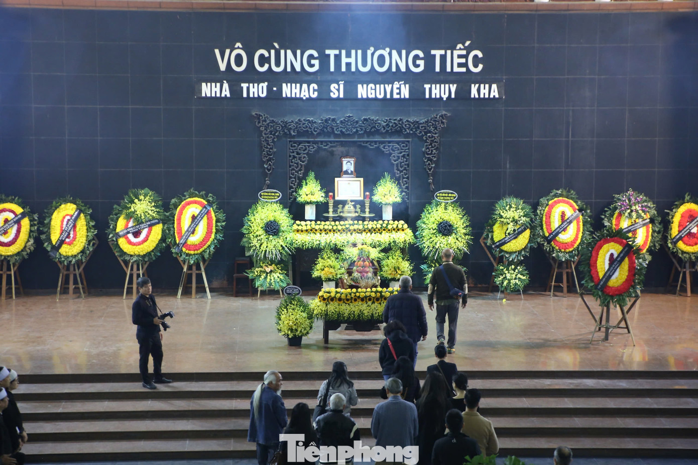 Tang lễ nhà thơ, nhạc sĩ Thụy Kha diễn ra tại Hà Nội.