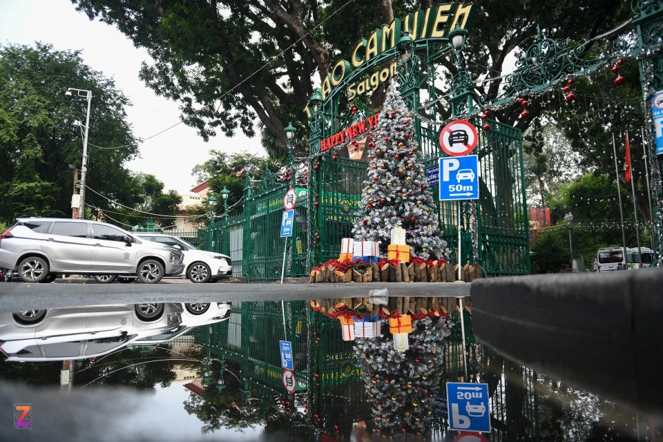 Thảo Cầm Viên sẽ lập biên bản đo đạc diện tích đất kinh doanh, dịch vụ với đất công cộng, sau đó gửi hồ sơ cụ thể cho Sở TNMT cùng phối hợp với các đơn vị liên quan trình UBND TP theo quy định. Thảo Cầm Viên sẽ lập biên bản đo đạc diện tích đất kinh doanh, dịch vụ với đất công cộng, sau đó gửi hồ sơ cụ thể cho Sở TNMT cùng phối hợp với các đơn vị liên quan trình UBND TP theo quy định.