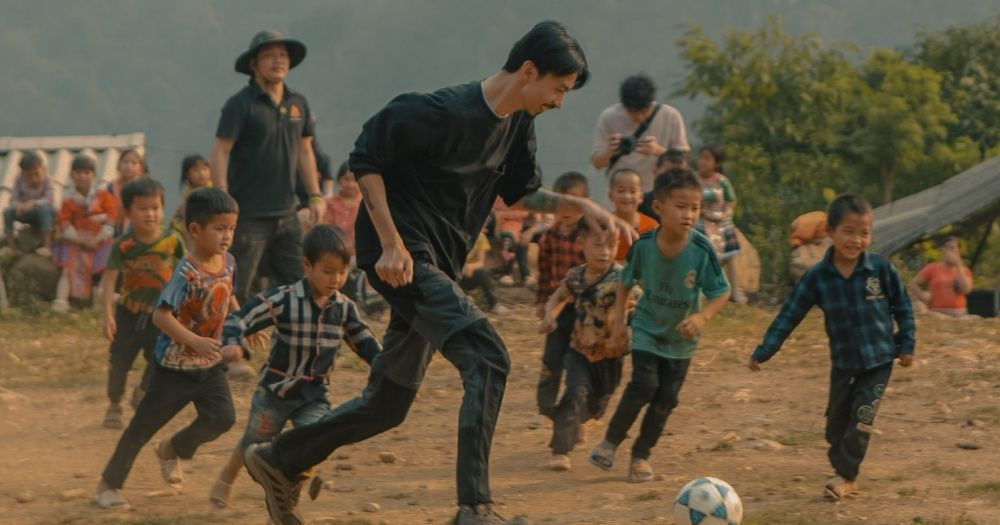 Những hành động đẹp cần được lan tỏa để tạo môi trường nghệ thuật lành mạnh. Những hành động đẹp cần được lan tỏa để tạo môi trường nghệ thuật lành mạnh.