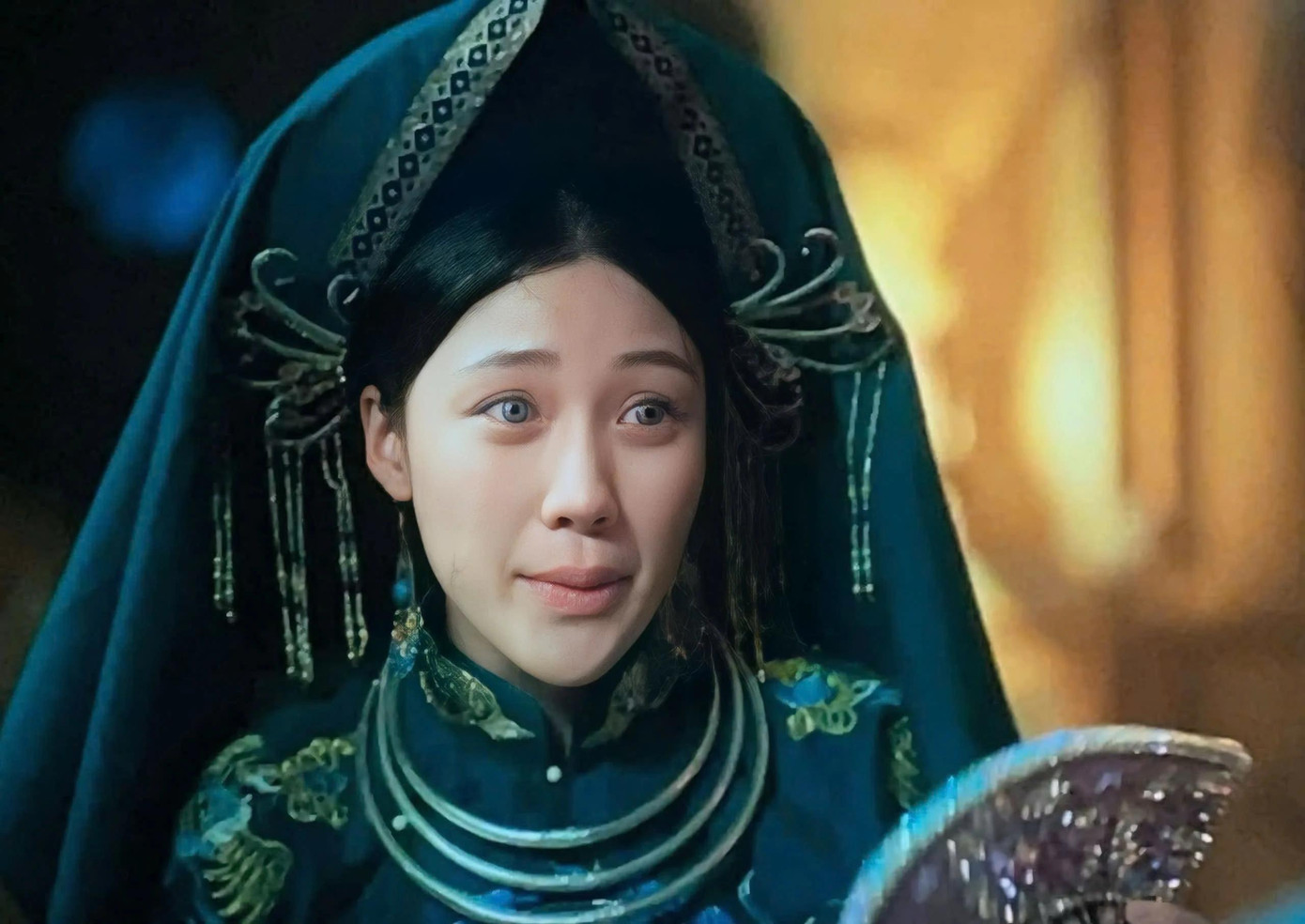 Uyển Ân trong 404 Chạy ngay đi.