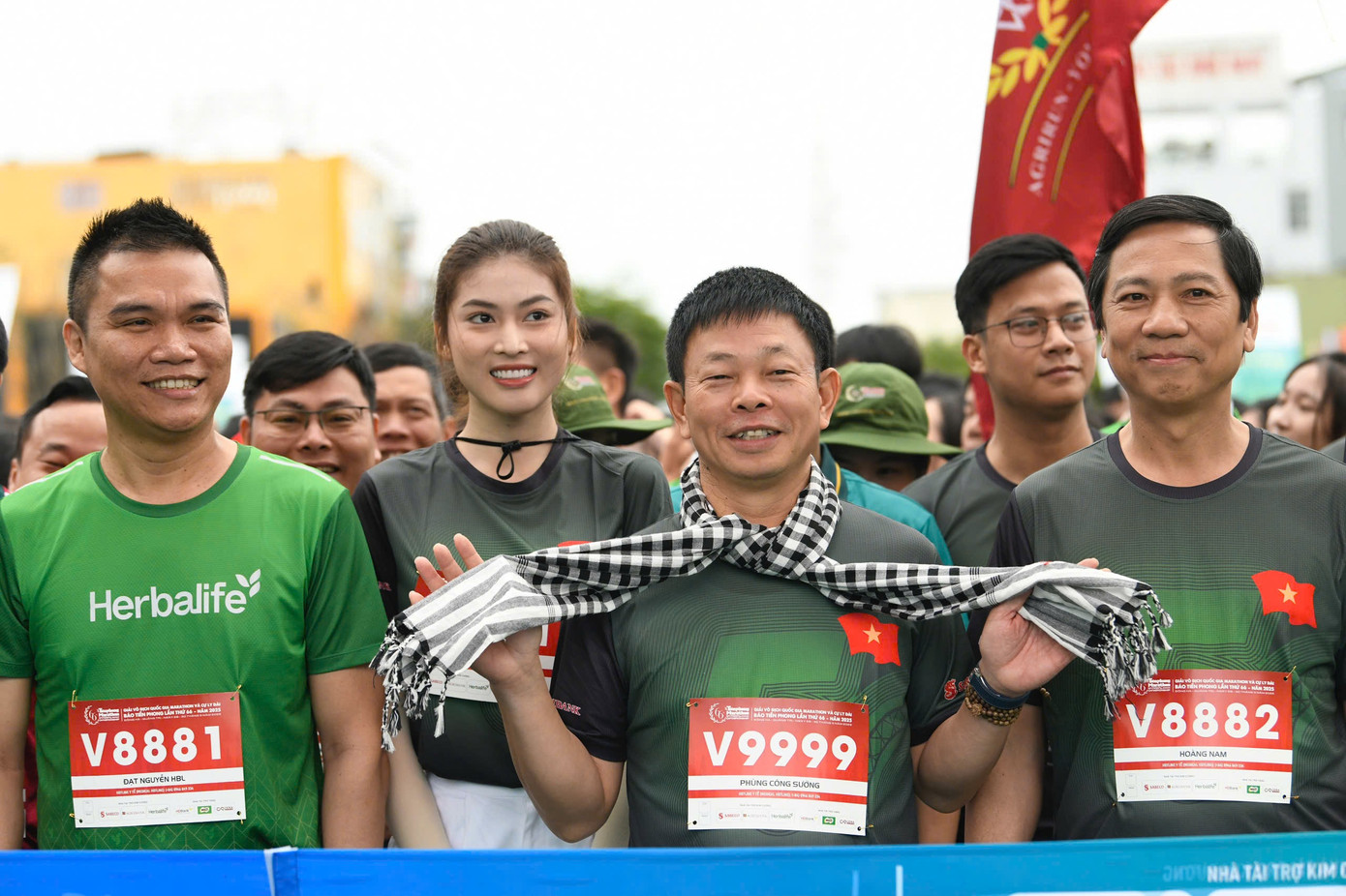 Á hậu Ngọc Thảo cho biết đây là lần thứ 5 cô tham dự Giải Vô địch Quốc gia Marathon và cự ly dài báo Tiền Phong. Cảm xúc của Ngọc Thảo vẹn nguyên như lần đầu.