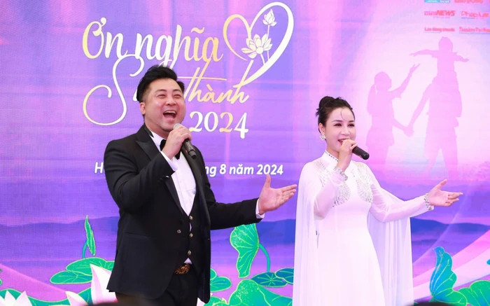 Những ca sĩ tên tuổi hứa hẹn tạo dấu ấn cho Ơn nghĩa sinh thành. Những ca sĩ tên tuổi hứa hẹn tạo dấu ấn cho Ơn nghĩa sinh thành.