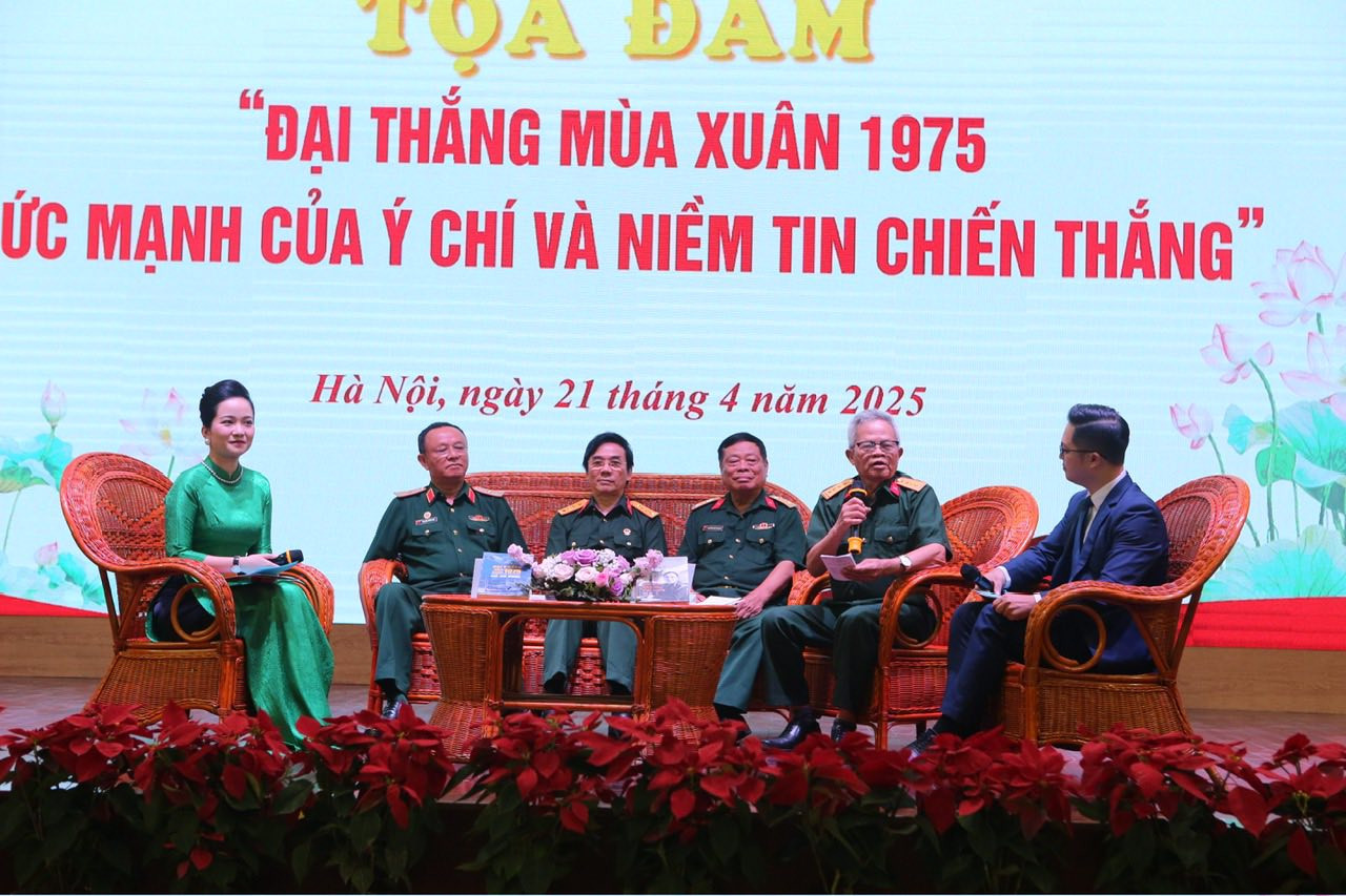 Những câu chuyện từ quá khứ ôn lại những dấu mốc hào hùng của dân tộc trong cuộc Tổng tiến công và nổi dậy mùa Xuân 1975. Những câu chuyện từ quá khứ ôn lại những dấu mốc hào hùng của dân tộc trong cuộc Tổng tiến công và nổi dậy mùa Xuân 1975.