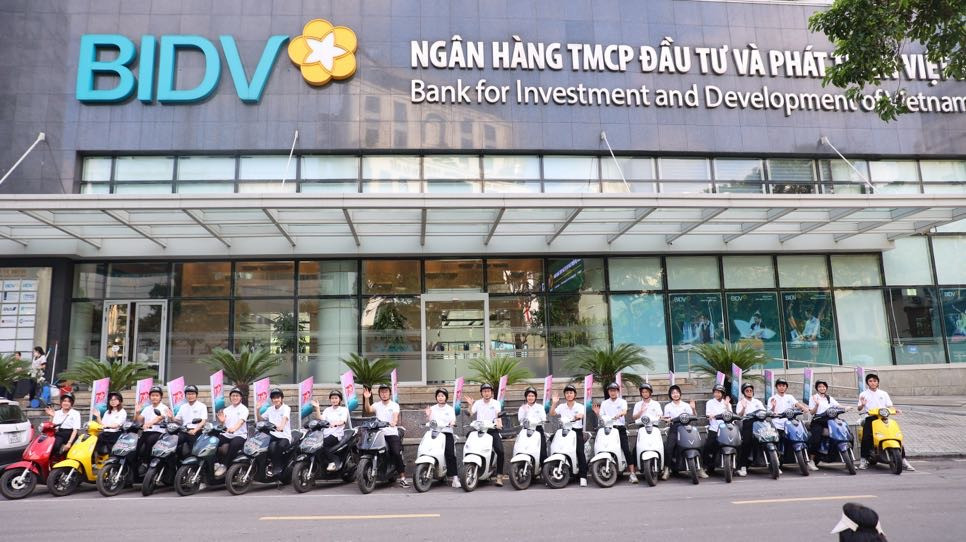 Ngân hàng TMCP Đầu tư và Phát triển Việt Nam BIDV là đơn vị tài trợ bạc của Ngày Thẻ Việt Nam 2024.