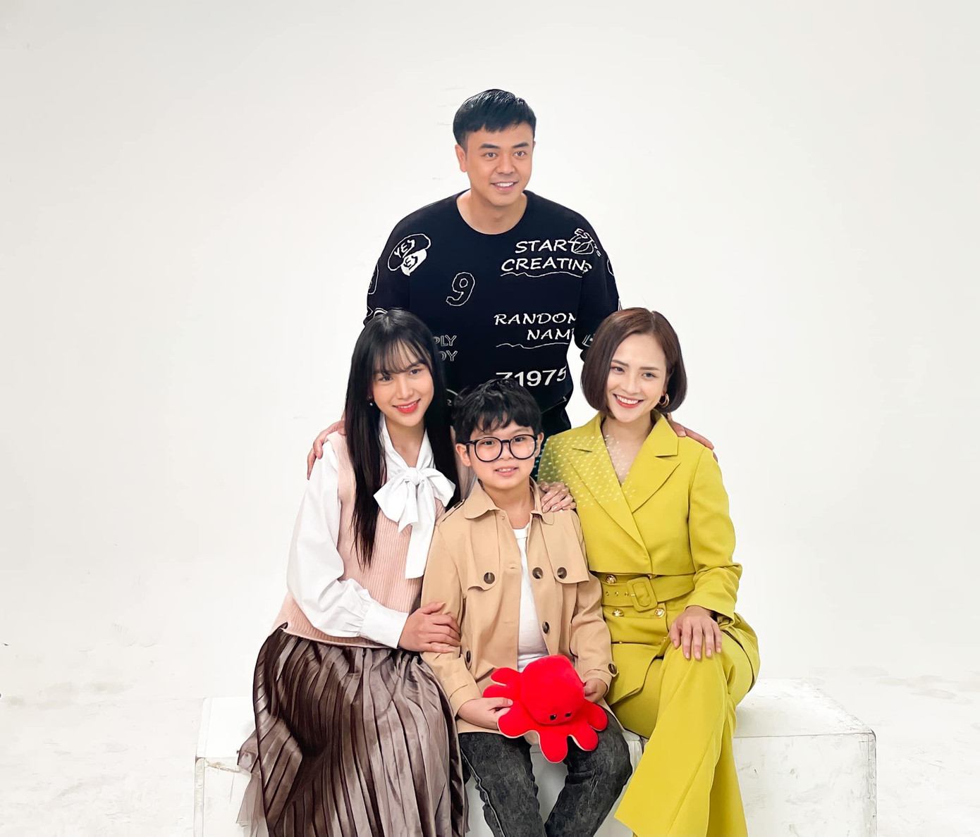 Anh Phương chuẩn bị kĩ càng cho vai diễn truyền hình đầu tay. Cô vào vai một cô bé tuổi teen ương bướng, cá tính.