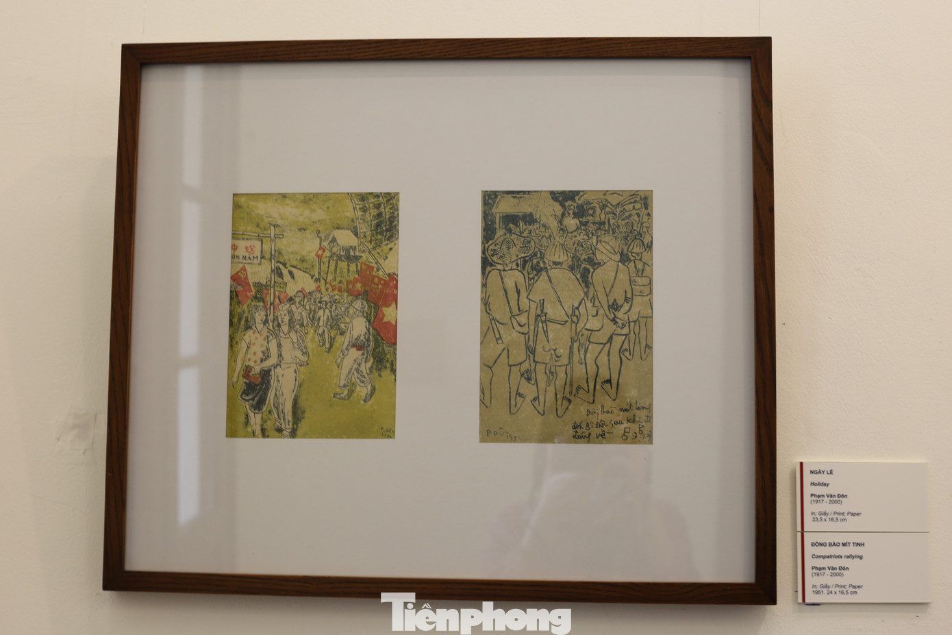 Tác phẩm Ngày lễ (trái) và Đồng bào mít tinh (1951) của họa sĩ Phạm Văn Đôn. Tác phẩm Ngày lễ (trái) và Đồng bào mít tinh (1951) của họa sĩ Phạm Văn Đôn.