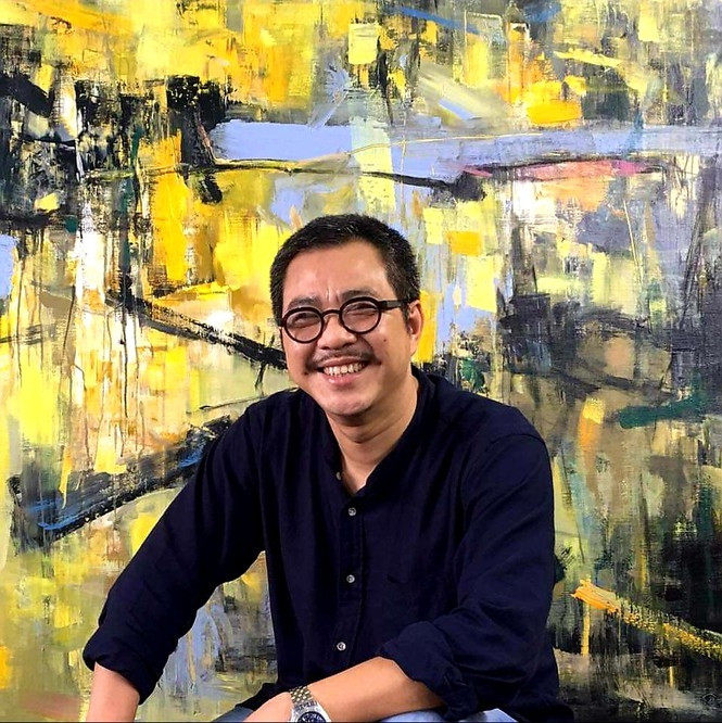 Họa sĩ Phạm Luận (trái) và Phạm An Hải có hai tác phẩm được trả giá cao nhất.