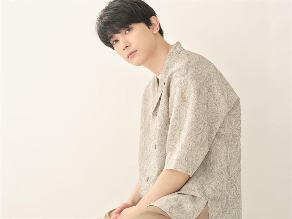 Tên tuổi Yoshizawa Ryo được biết đến qua những bộ phim như: Kingdom, Friends Game…Nam diễn viên 9x đã vào nghề được hơn 10 năm và gây ấn tượng với khán giả nhờ ngoại hình đẹp cùng khả năng diễn xuất ngày một tiến bộ.