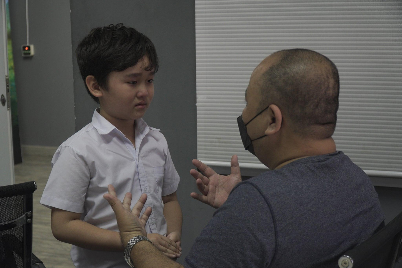 Các thí sinh được hướng dẫn trong quá trình casting.