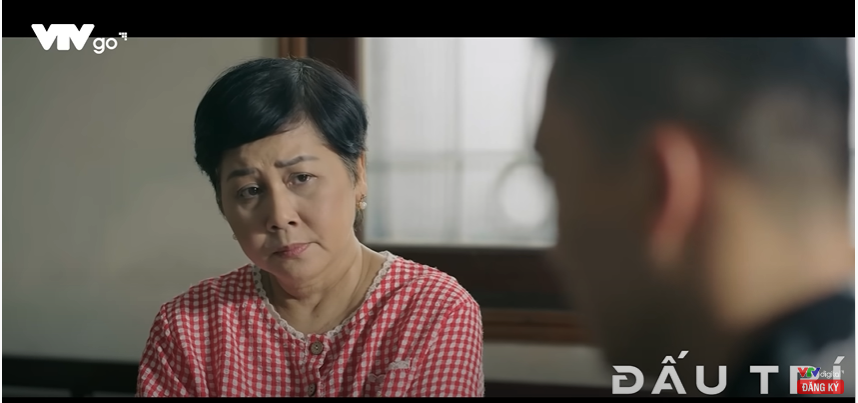 Mẹ Phong muốn sớm có con dâu. Mẹ Phong muốn sớm có con dâu.