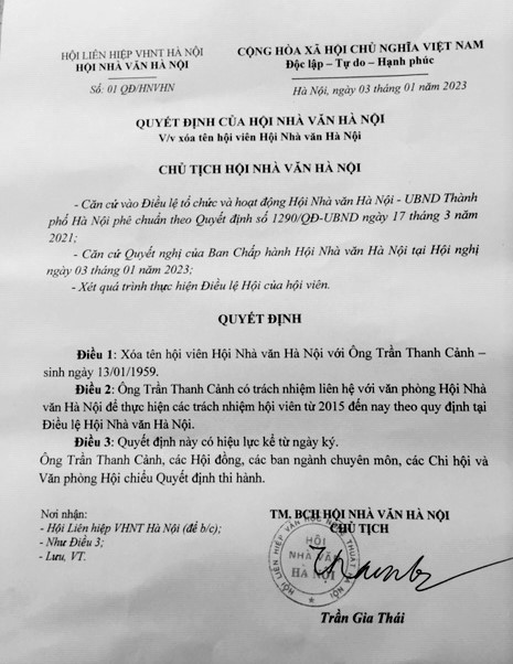 Quyết định xóa tên nhà văn Trần Thanh Cảnh khỏi Hội Nhà văn Hà Nội. Ảnh: HNVHN. Quyết định xóa tên nhà văn Trần Thanh Cảnh khỏi Hội Nhà văn Hà Nội. Ảnh: HNVHN.