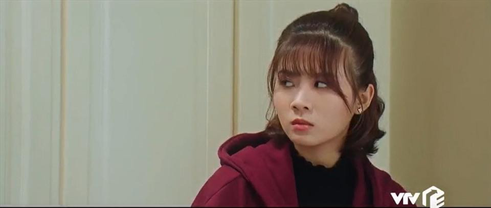 Mai Anh chiêu trò, già dặn hơn những bạn đồng trang lứa