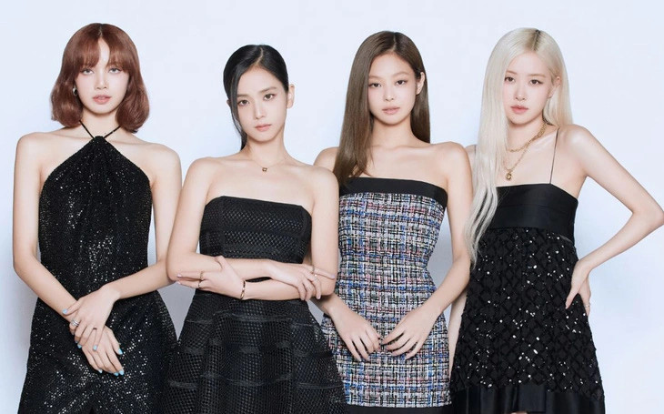 Vé cho hai đêm diễn của BlackPink ở Hà Nội mở bán ngày 7/7. Vé cho hai đêm diễn của BlackPink ở Hà Nội mở bán ngày 7/7.